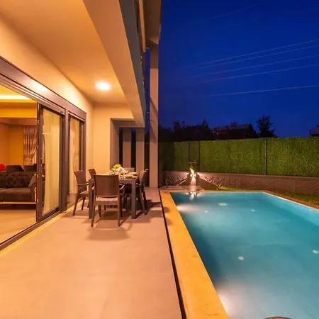 Hotel Panorama Private 4*