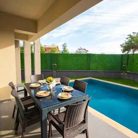 Hotel Panorama Private 4*